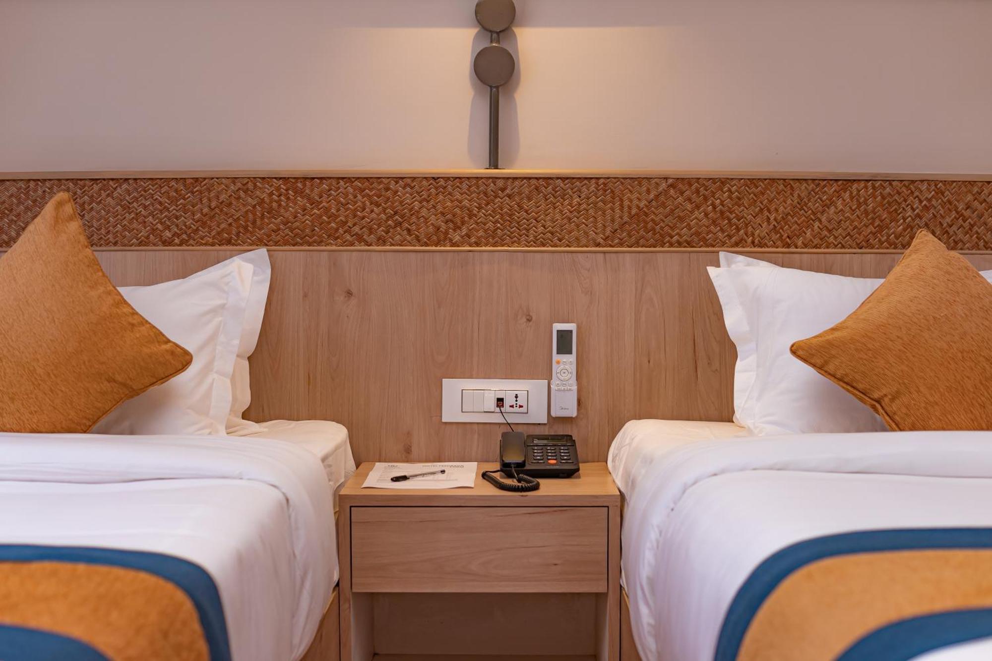 Hotel Vistara Катманду Экстерьер фото