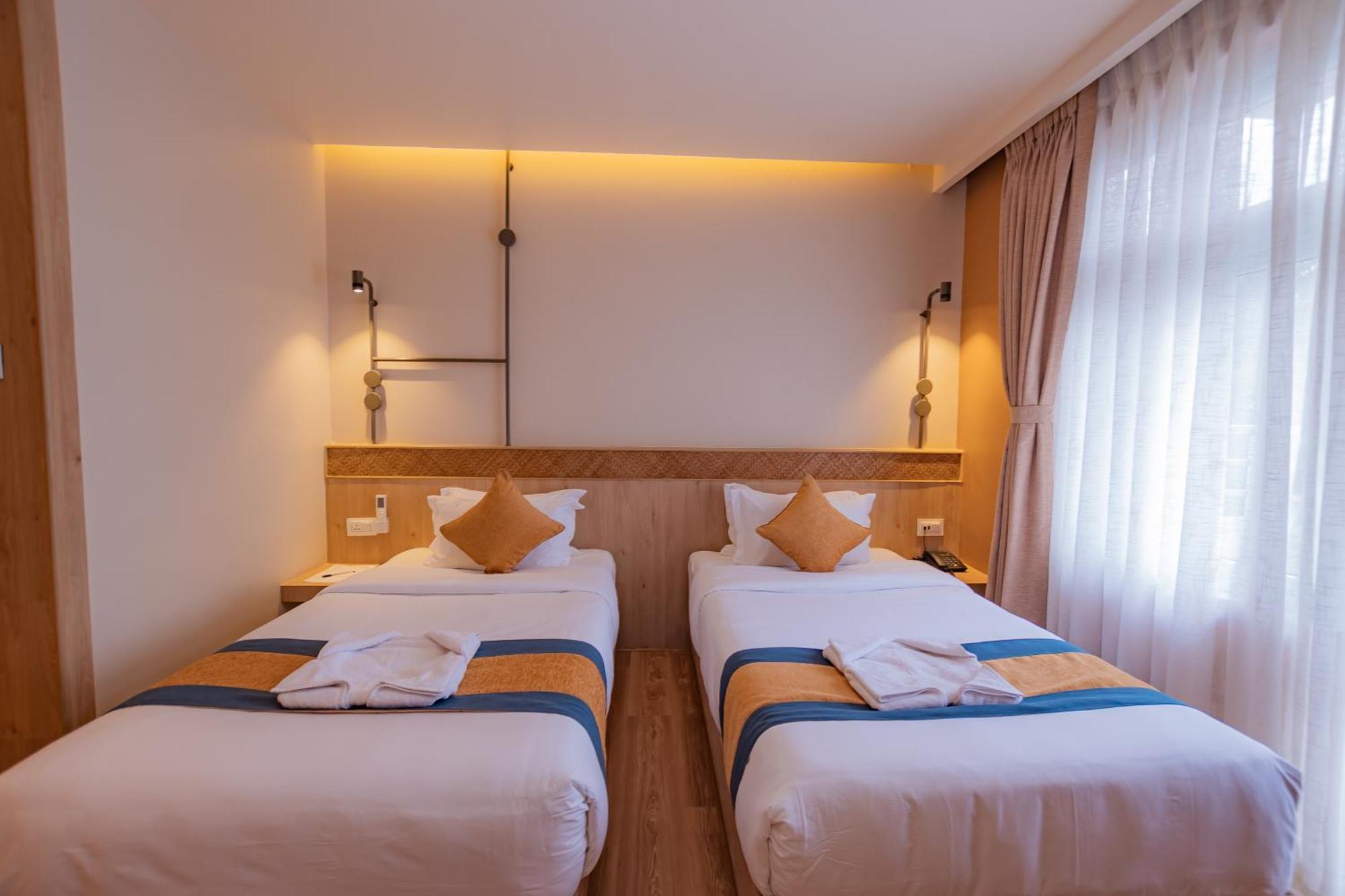 Hotel Vistara Катманду Экстерьер фото