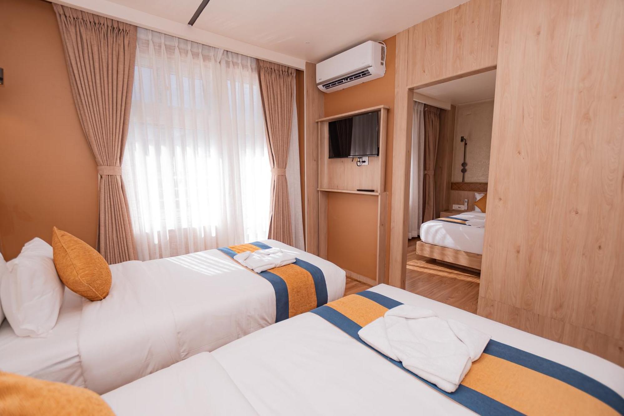 Hotel Vistara Катманду Экстерьер фото