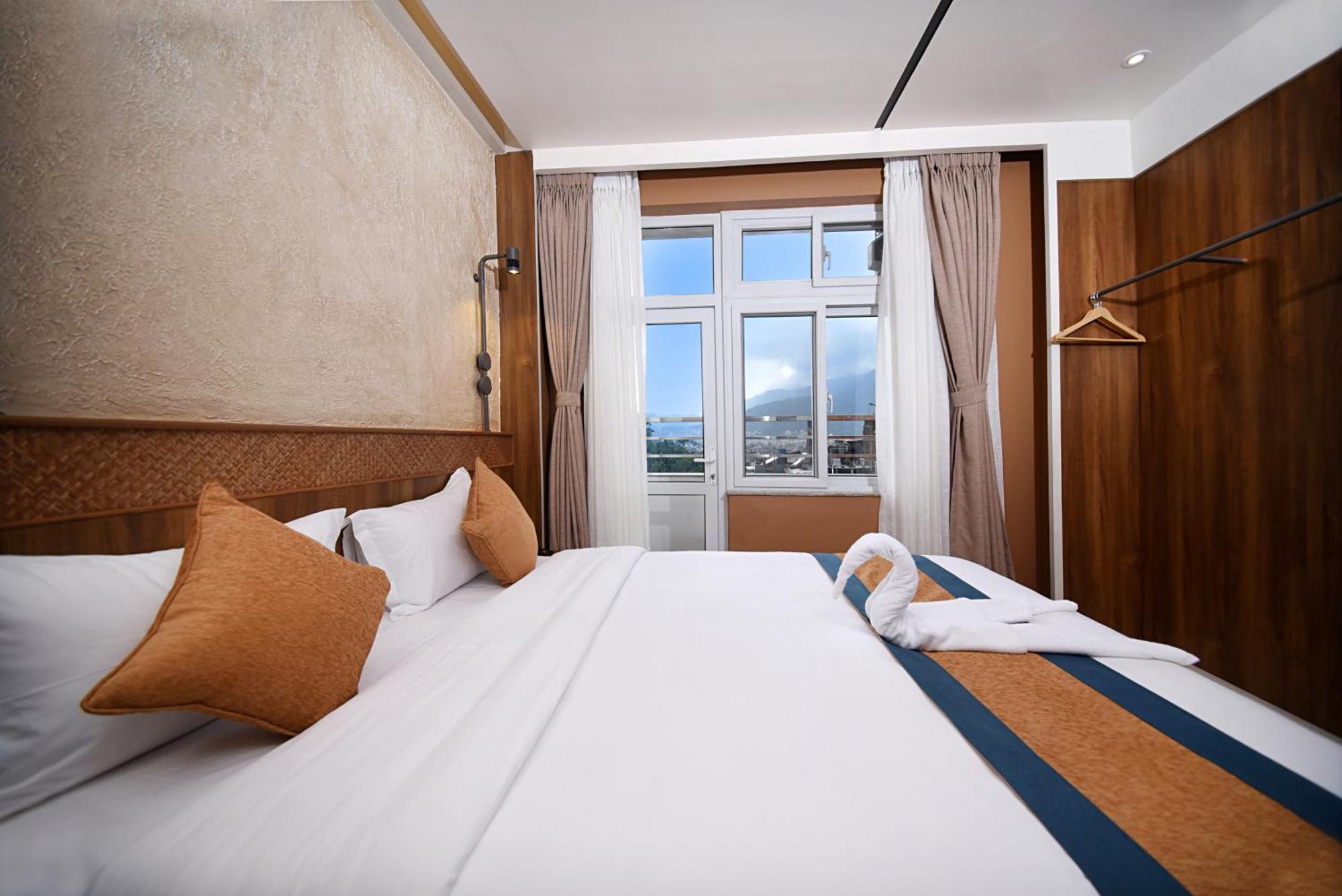 Hotel Vistara Катманду Экстерьер фото