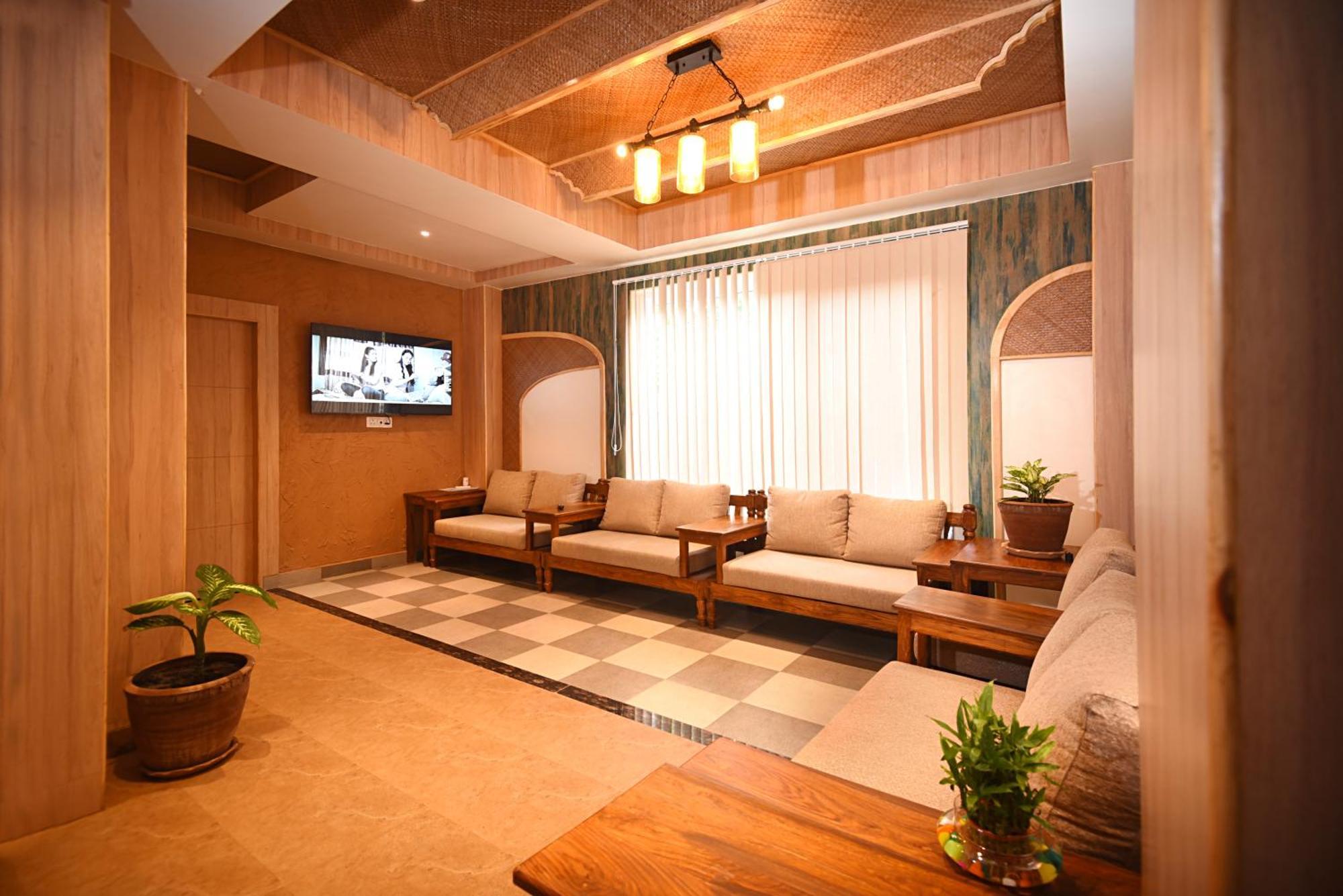 Hotel Vistara Катманду Экстерьер фото